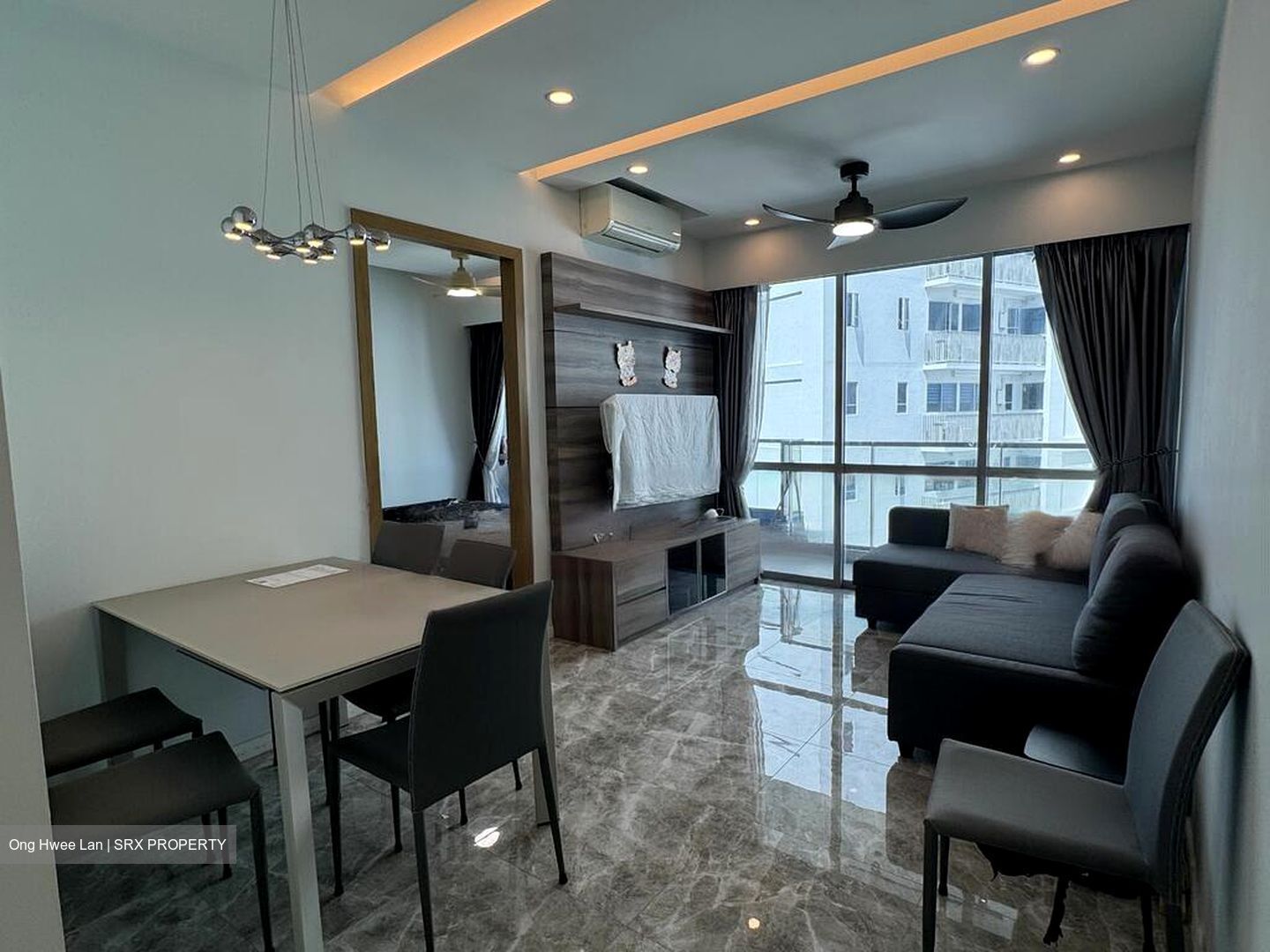 The Santorini (D18), Condominium #558991121
